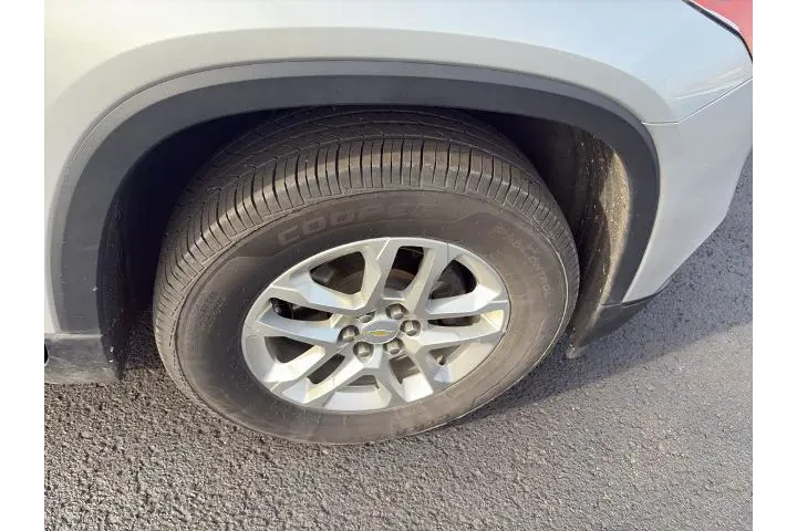 $14995 : Chevrolet Traverse 2018 LS 4 image 9