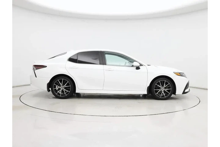 $27998 : Toyota Camry Hybrid 2023 SE image 7
