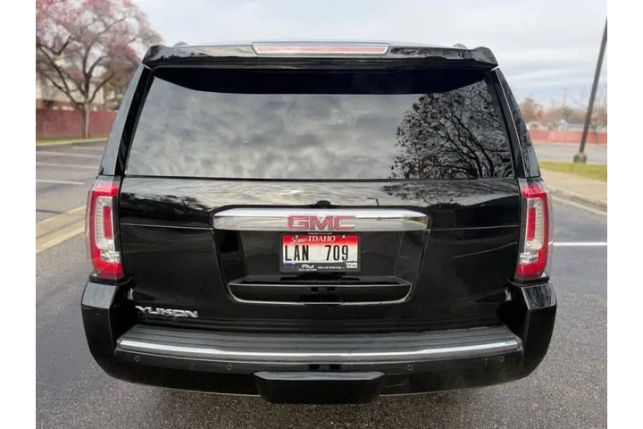 $33999 : 2018 GMC Yukon Denali image 8
