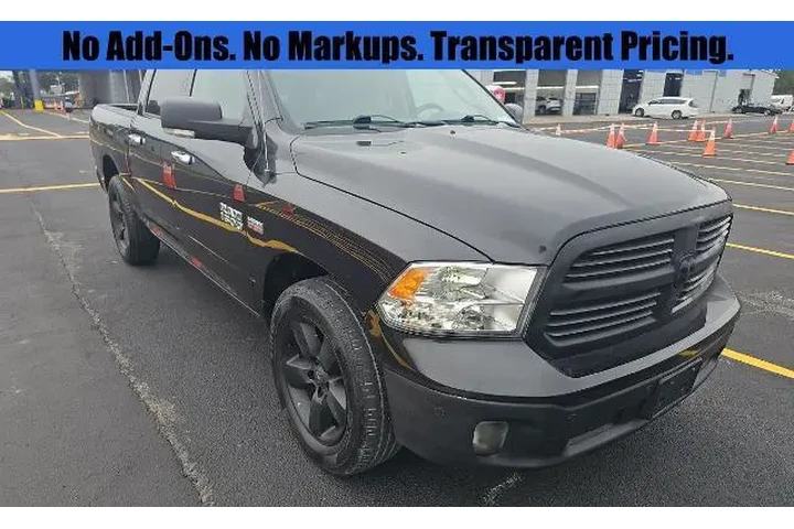 $23473 : Ram 1500 2018 4x4 Lone Star image 1