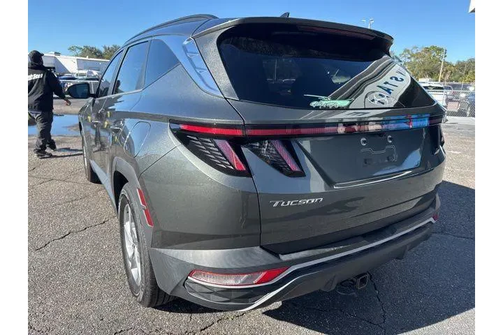 $16293 : Hyundai TUCSON 2022 SEL 4dr image 6