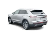 $37995 : Lincoln Nautilus 2023 AWD Re thumbnail