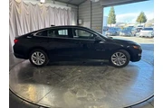 $17777 : Chevrolet Malibu 2024 LT 4dr thumbnail