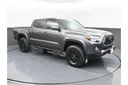 $29795 : Toyota Tacoma 2021 4x2 TRD S thumbnail