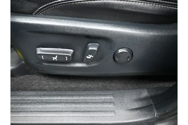 $38495 : Toyota 4Runner 2023 4x2 SR5 image 7