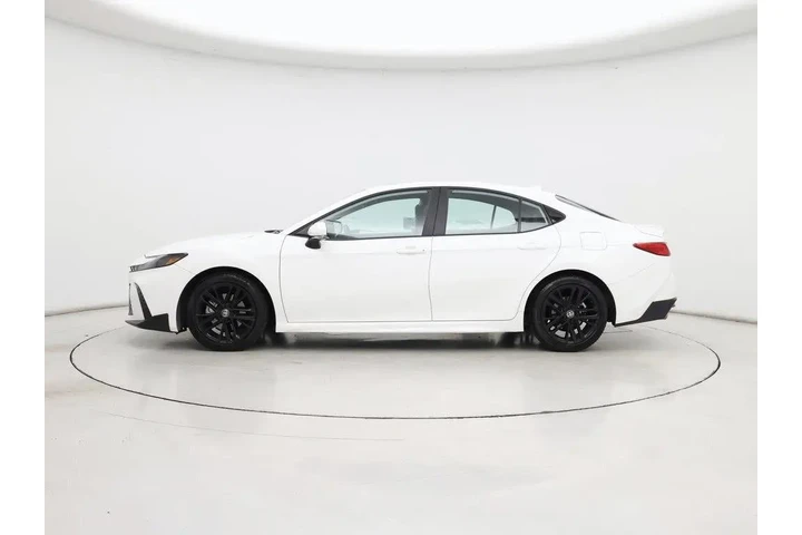 $28998 : Toyota Camry 2025 SE 4dr Sed image 3