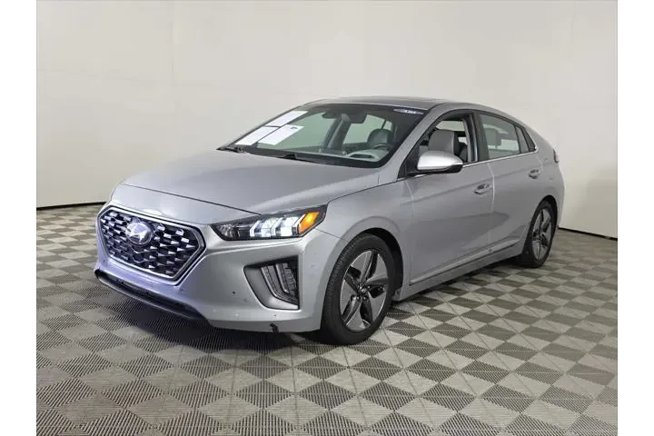 $15987 : Hyundai IONIQ Hybrid 2020 Li image 3
