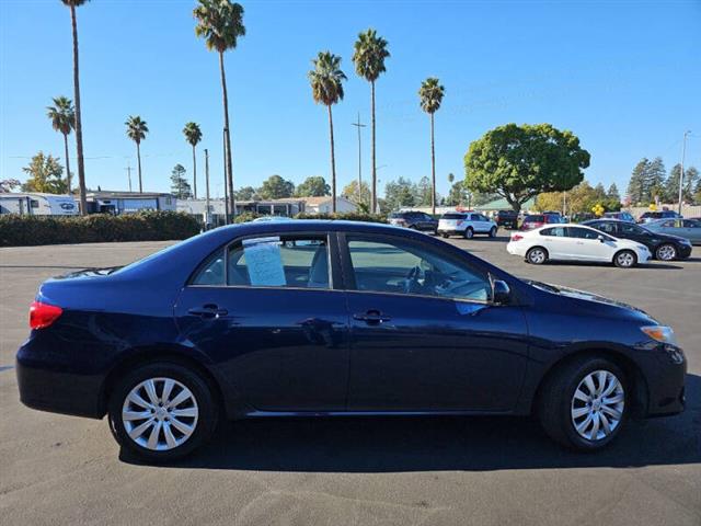 $11285 : 2012 Corolla LE image 6