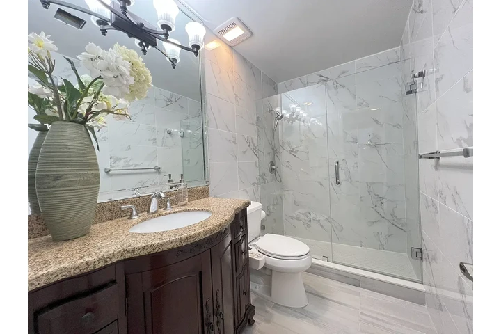 $1500 : Beautiful one-story home image 5