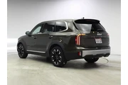 $38998 : Kia Telluride 2023 AWD SX 4d thumbnail