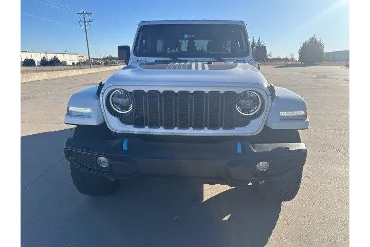 $30000 : Jeep Wrangler 2024 4x4 Willy image 2