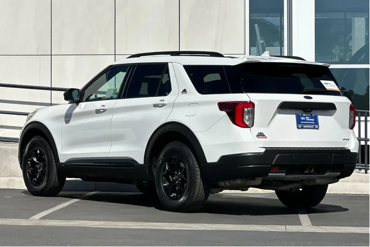 $30800 : Ford Explorer 2022 AWD Timbe image 5