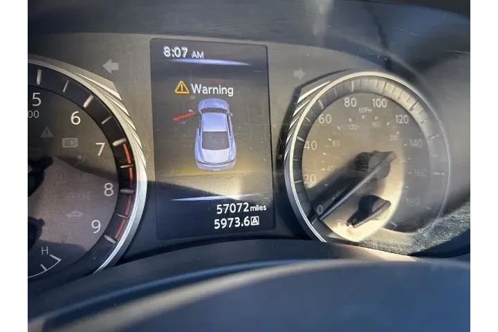 $35000 : INFINITI Q60 2021 Red Sport image 6