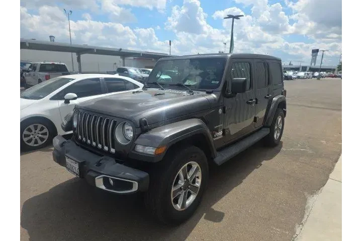 $30900 : Jeep Wrangler Unlimited 2021 image 3