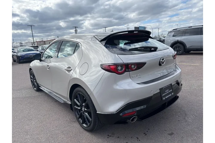 $36999 : 2025 3 2.5 Turbo Premium Plus image 7
