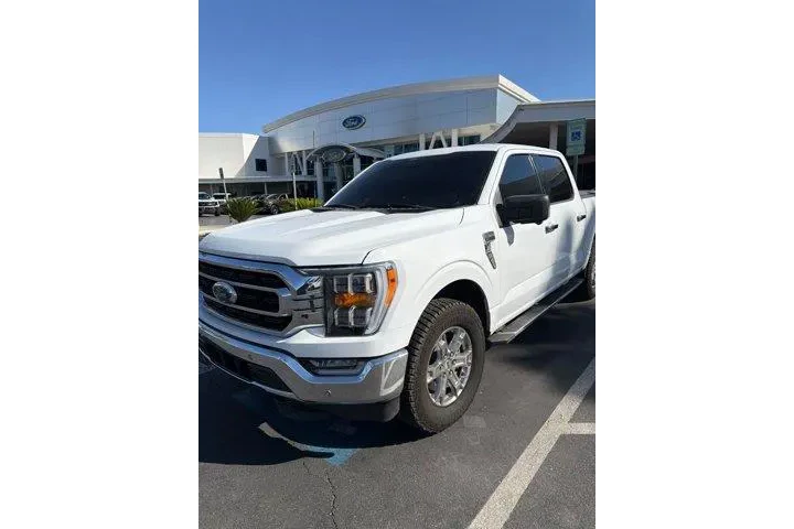 $38430 : Ford F-150 2022 4x4 XL 4dr S image 1
