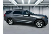 $28555 : Ford Explorer 2023 AWD XLT 4 thumbnail