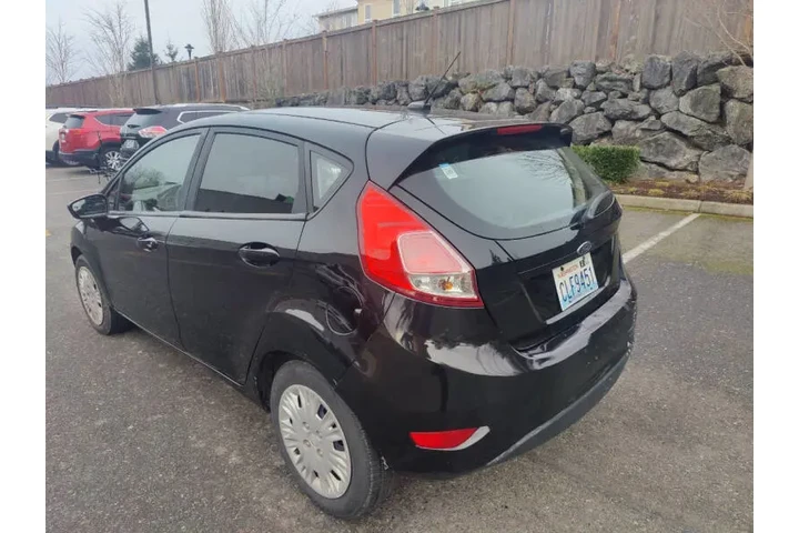 $5900 : 2017 Fiesta S image 6