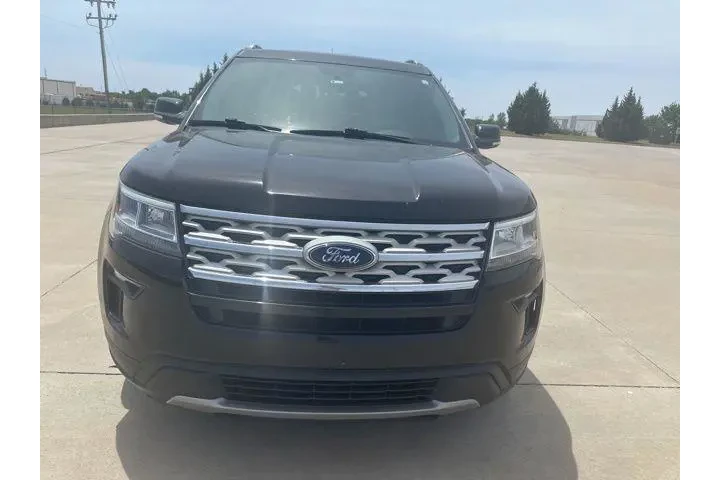 $18436 : Ford Explorer 2018 XLT 4dr S image 2