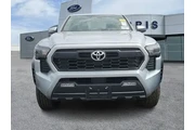 $38988 : Toyota Tacoma 2024 4x4 Limit thumbnail