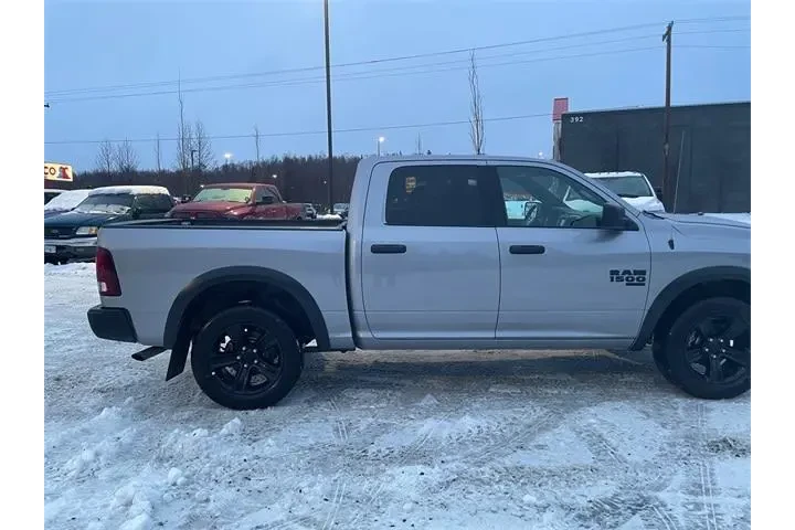 $36988 : Ram 1500 Classic 2024 4x4 SL image 5