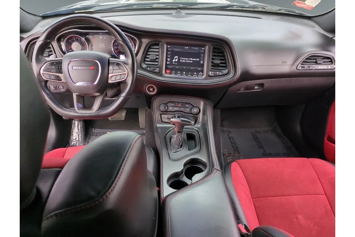 Dodge Challenger 2021 image 10