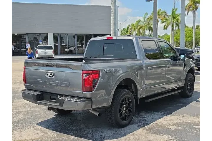 $39990 : Ford F-150 2024 4x4 XLT 4dr image 3