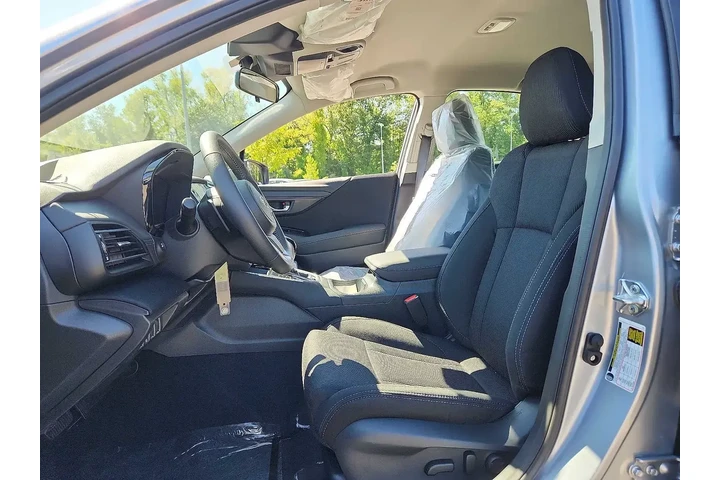 $29995 : Subaru Legacy 2025 AWD Premi image 6