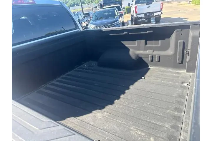 $28995 : Toyota Tundra 2021 4x2 SR5 4 image 9
