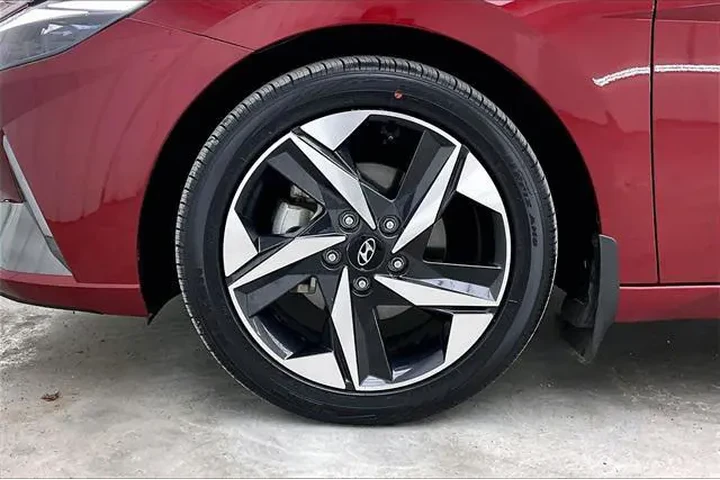 $20990 : Hyundai ELANTRA 2023 Limited image 10