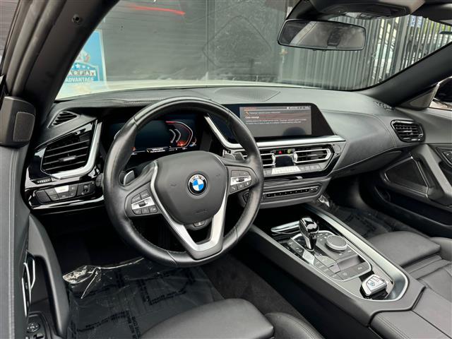 $32900 : BMW Z4 image 7