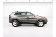 $11300 : Jeep Cherokee 2017 4x4 Latit thumbnail
