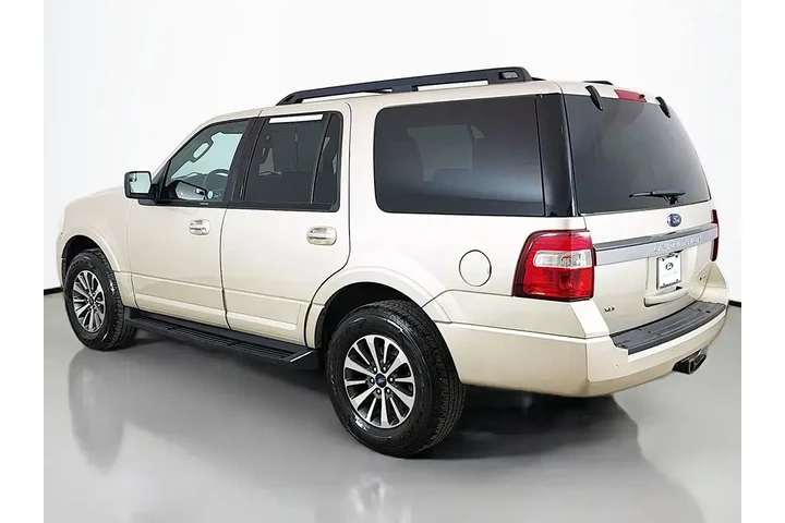 $12849 : Ford Expedition 2017 4x4 XLT image 6