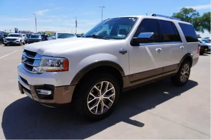 $26888 : Ford Expedition 2017 4x2 XLT image 3