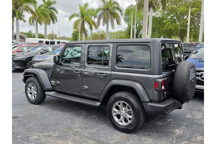 $18990 : Jeep Wrangler Unlimited 2020 image 4