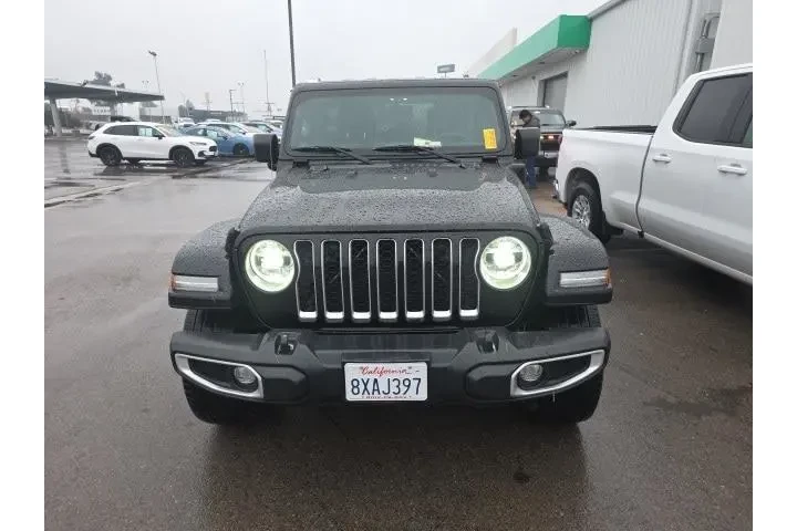 $29500 : Jeep Wrangler Unlimited 2021 image 2