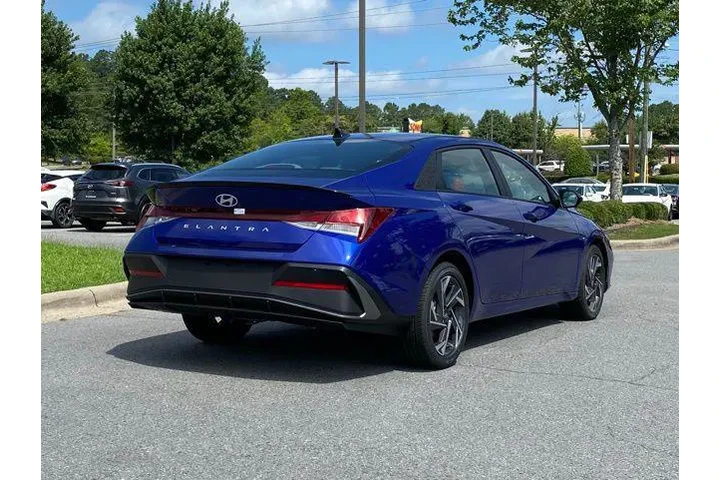 $24453 : Hyundai ELANTRA 2025 SEL Spo image 8