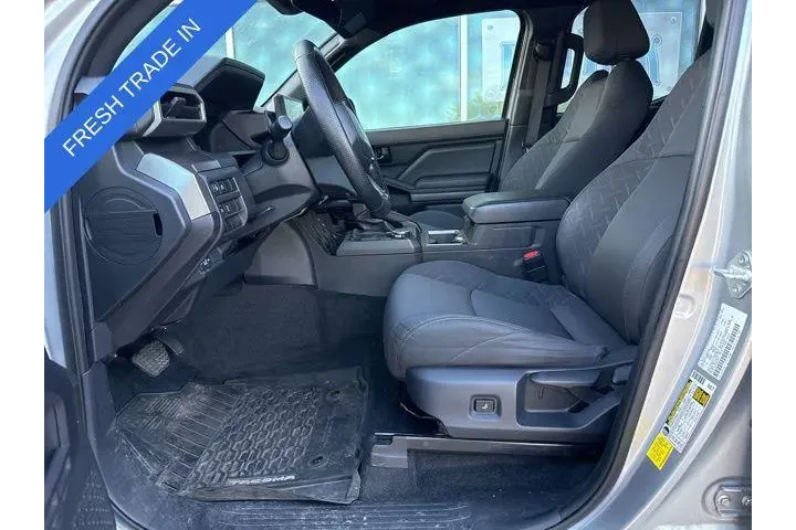 $37488 : Toyota Tacoma 2024 4x4 SR5 4 image 9
