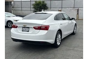 $14250 : Chevrolet Malibu 2018 LT 4dr thumbnail