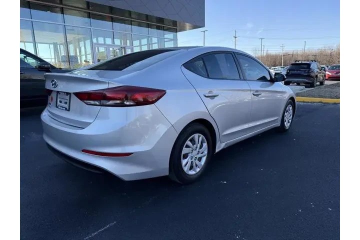$7507 : Hyundai ELANTRA 2018 SE 4dr image 3
