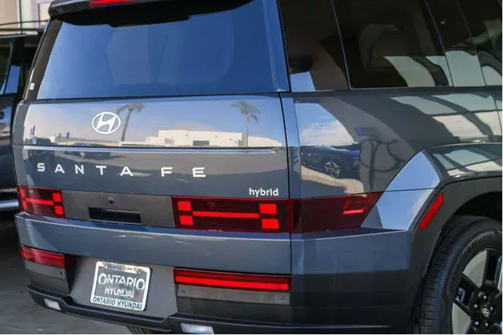 $34892 : Hyundai SANTA FE Hybrid 2026 image 9