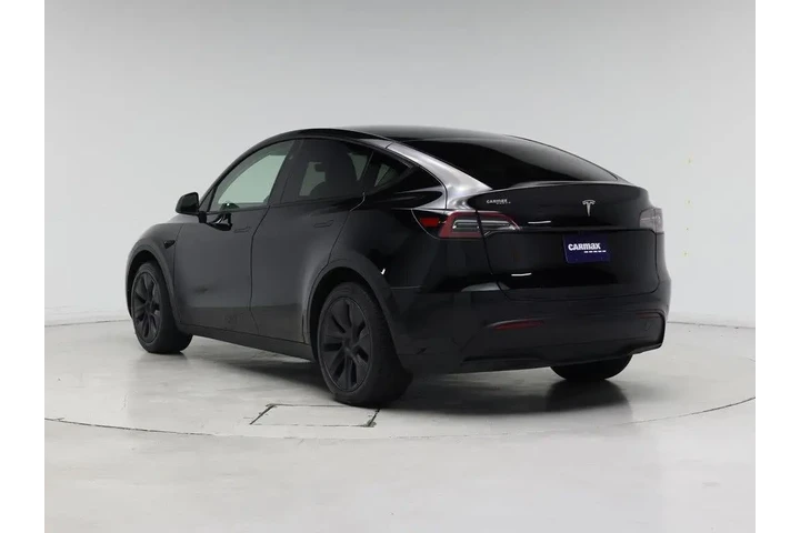 $39998 : Tesla Model Y 2025 Long Rang image 2