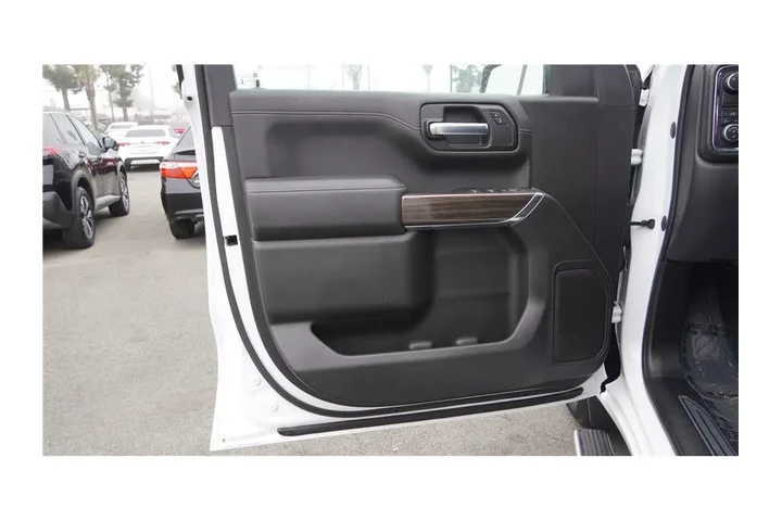 $32984 : 2020 Silverado 1500 LT image 10