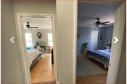 $900 : Spacious 3 Bedroom, 1 Bath thumbnail