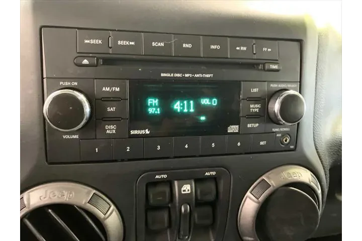 $22789 : Jeep Wrangler JK Unlimited 2 image 6