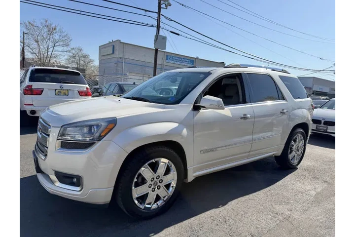 $4899 : 2014 GMC Acadia Denali image 6