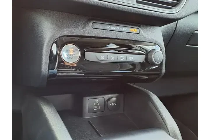 $26999 : Ford Escape Plug-In Hybrid 2 image 8