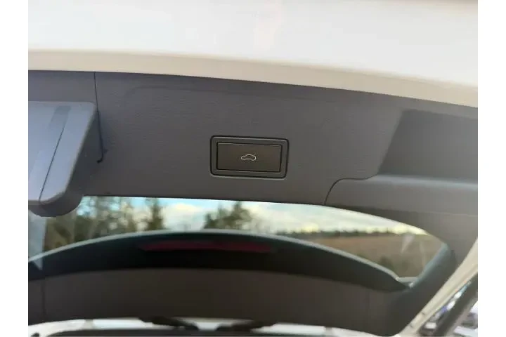 $22995 : Volkswagen Atlas Cross Sport image 9