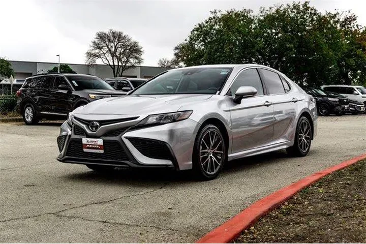 $23270 : Toyota Camry 2024 SE 4dr Sed image 9