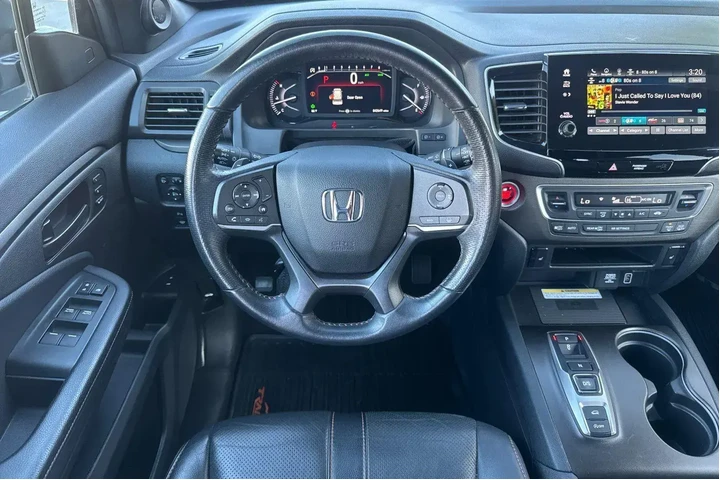 $32490 : Honda Passport 2022 AWD Trai image 5